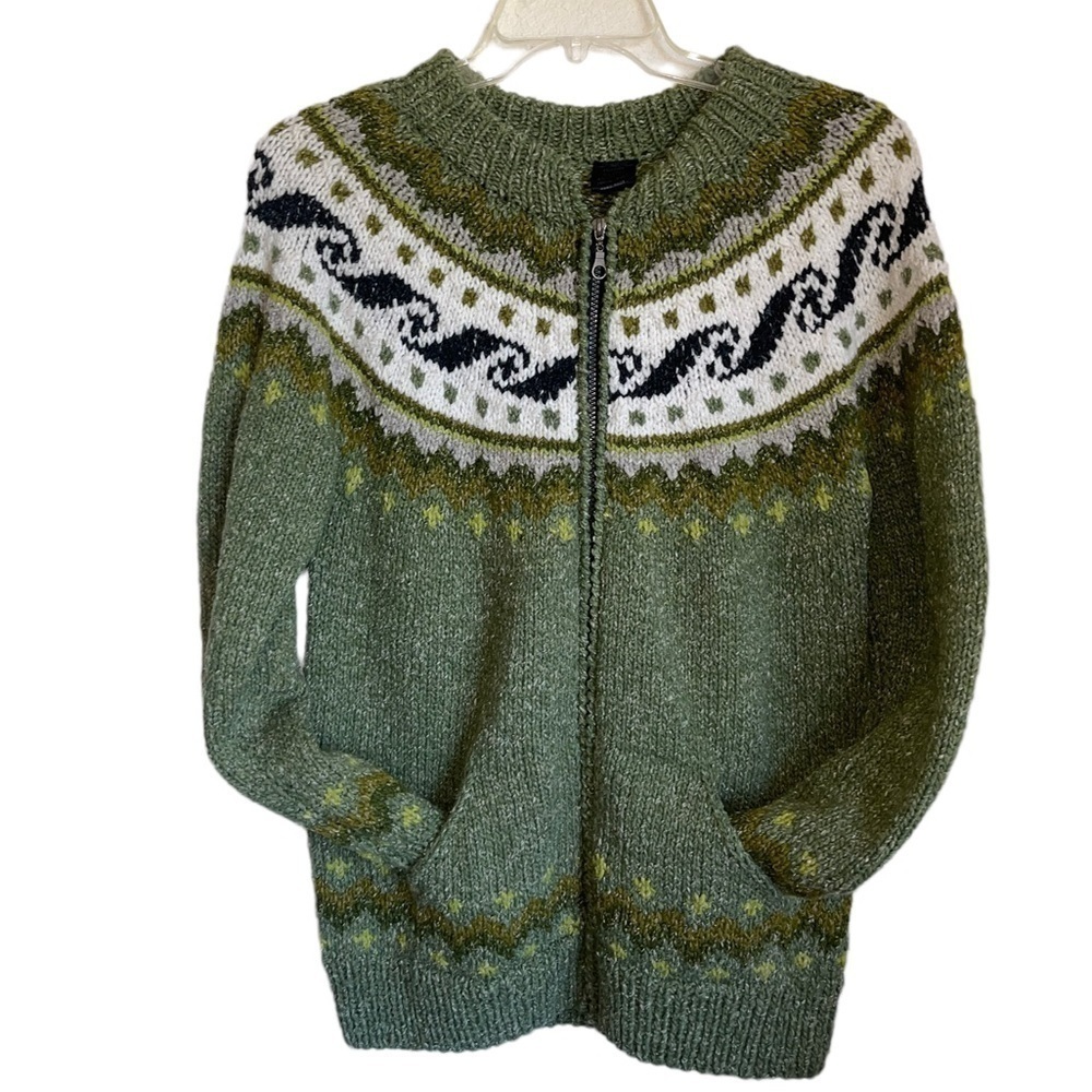 Otavalo Native American Wool, full zip Sweater. Size Medium- see measurements. - Picture 4 of 10